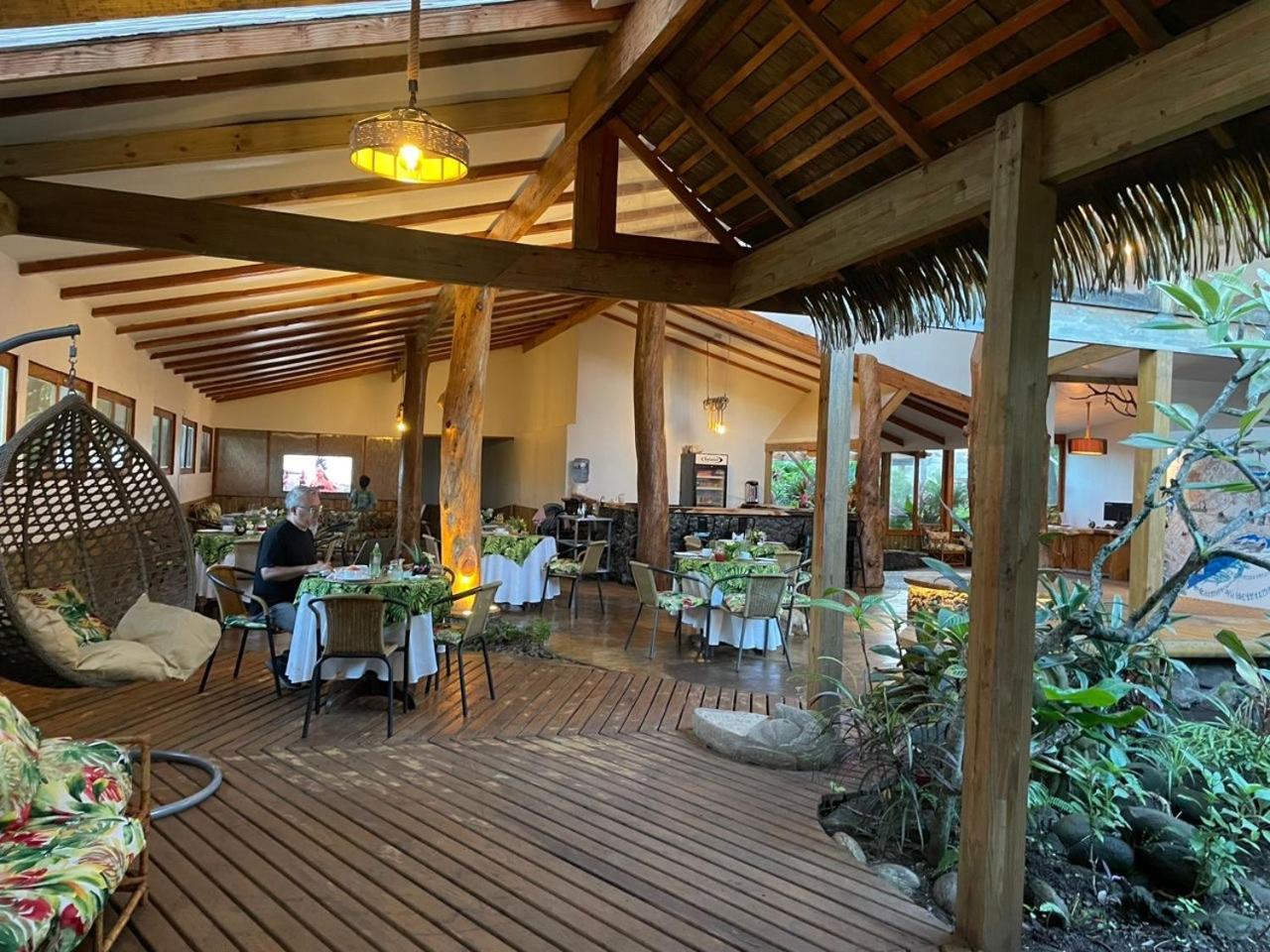 Hotel Hotu Matua By Ei Hanga Roa Exterior foto